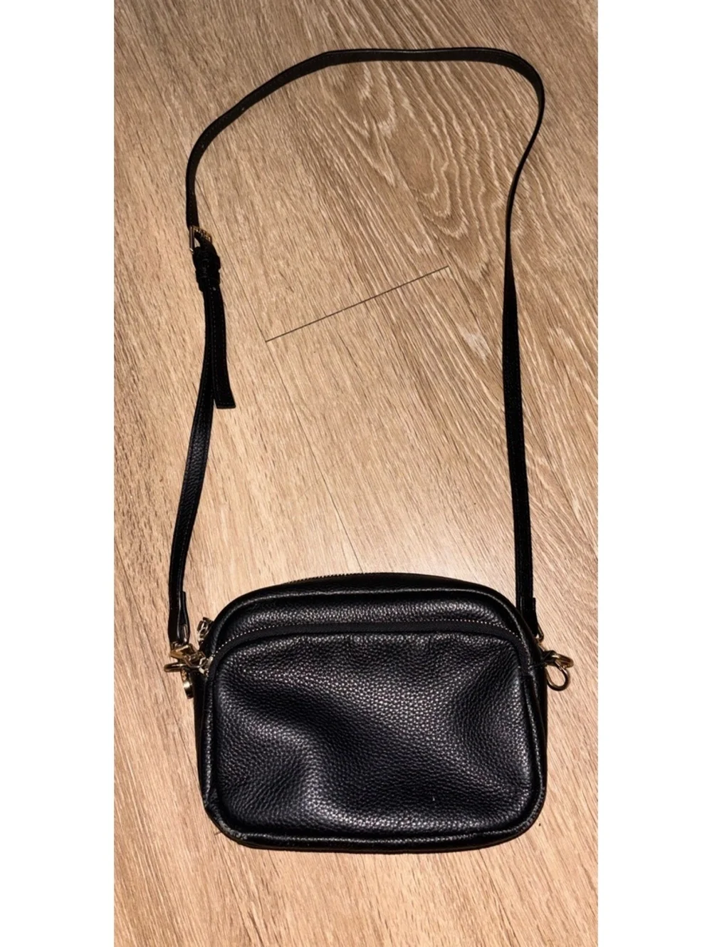Pom Pom London Original Crossbody Bag Black Pebbled Leather Gold metal bag c27